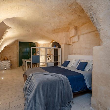 La Grotta Di Lulu Apartment Matera Bagian luar foto
