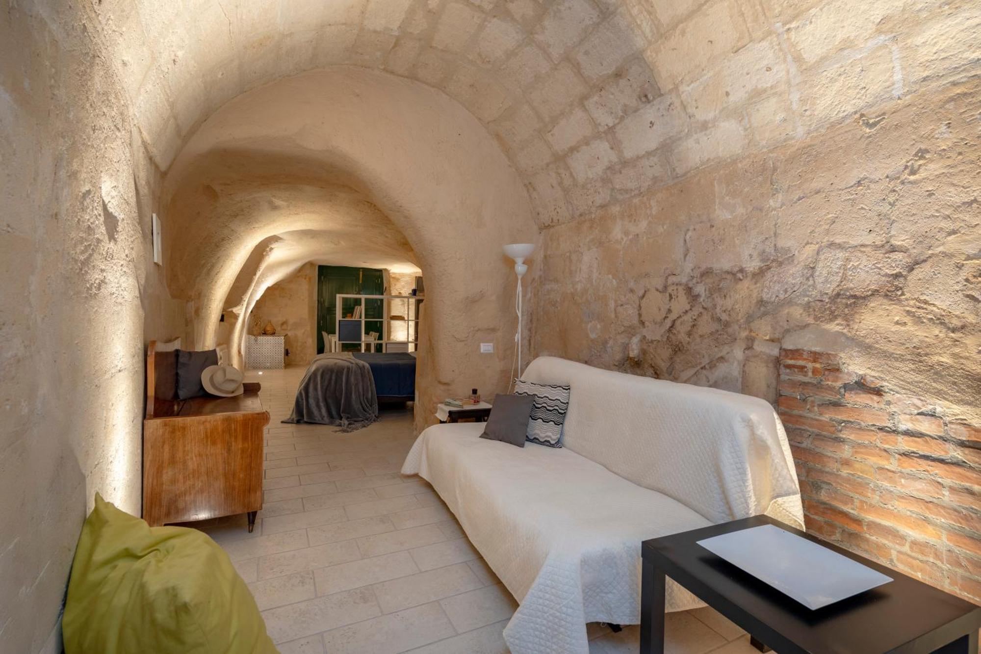 La Grotta Di Lulu Apartment Matera Bagian luar foto