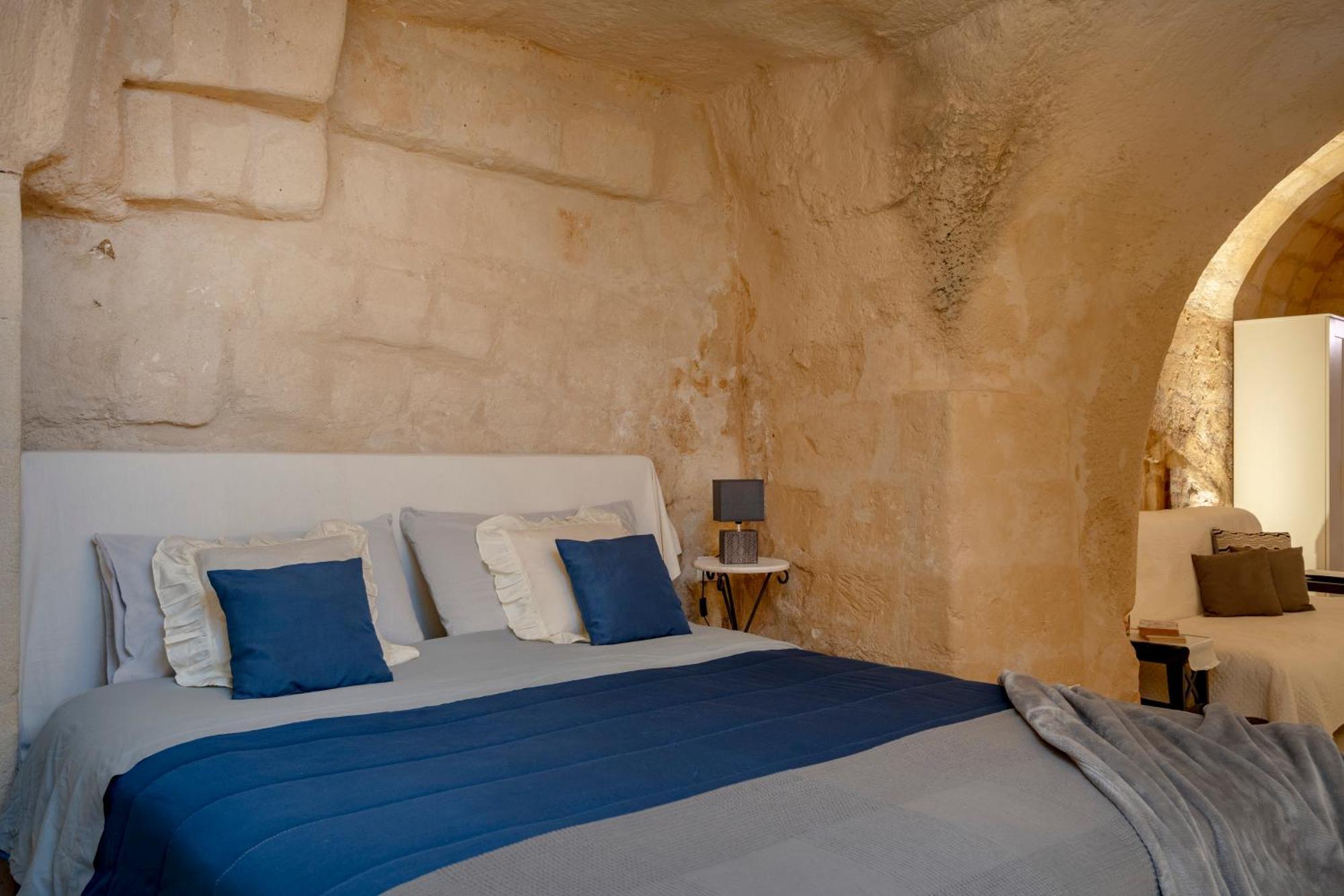 La Grotta Di Lulu Apartment Matera Bagian luar foto