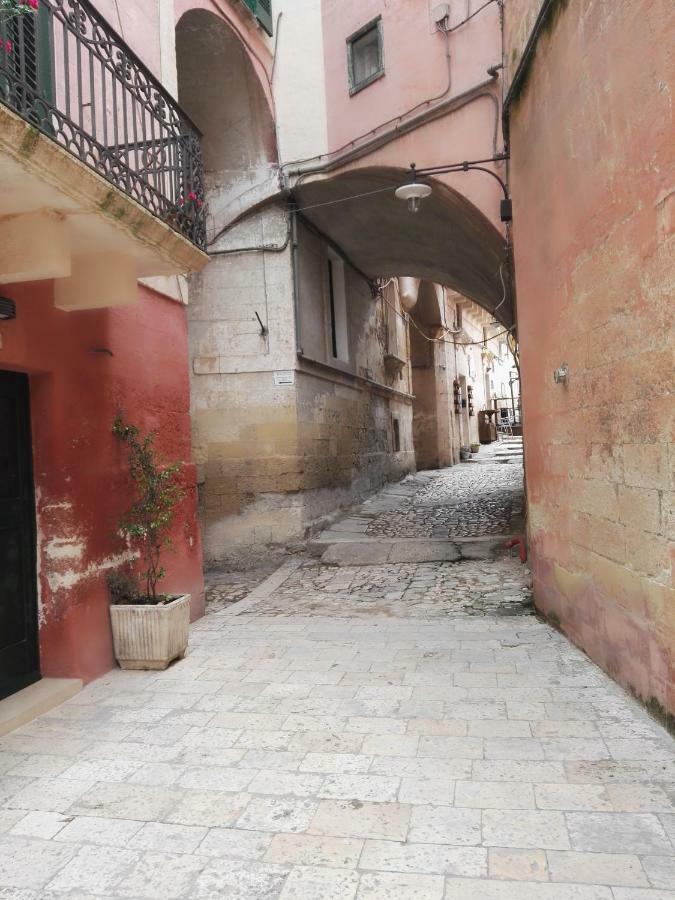 La Grotta Di Lulu Apartment Matera Bagian luar foto